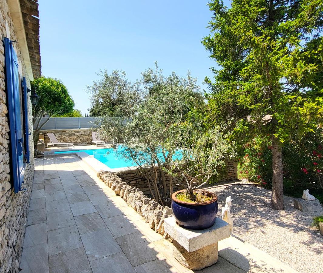 La Massette du Cheval Blanc Villa de caractère en pierre sèche LʼIsle-sur-la-Sorgue Extérieur photo
