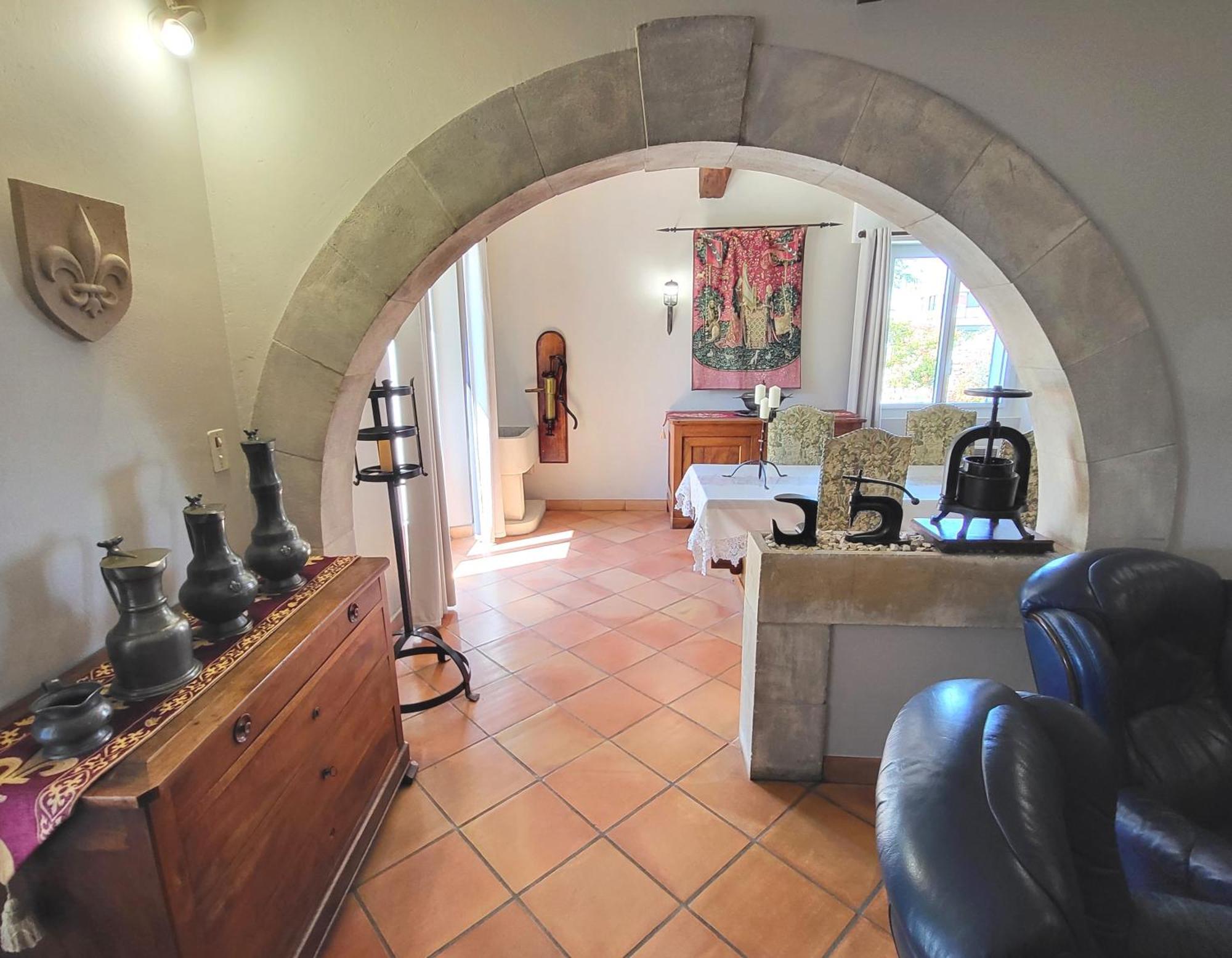 La Massette du Cheval Blanc Villa de caractère en pierre sèche LʼIsle-sur-la-Sorgue Extérieur photo