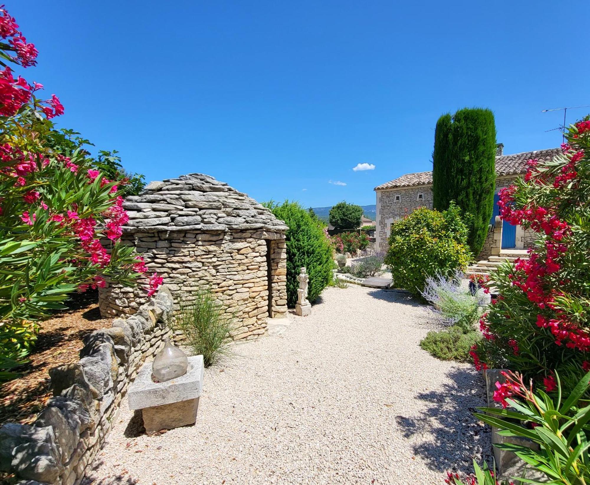 La Massette du Cheval Blanc Villa de caractère en pierre sèche LʼIsle-sur-la-Sorgue Extérieur photo